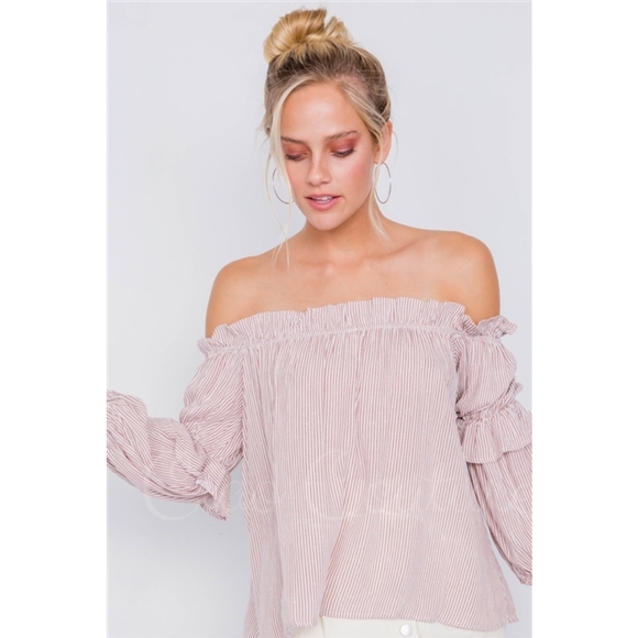 Off the shoulder blouse - Picture 2 of 4